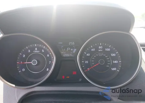 2015 Hyundai Elantra Limited z USA, uszkodzony, nr VIN 5NPDH4AE2FH581248